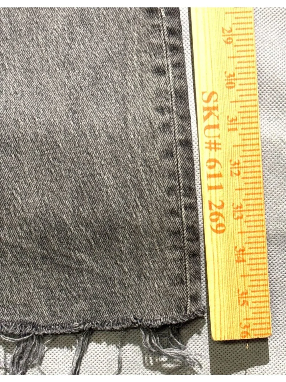 Madewell The Perfect Vintage Jean Sz 26 Distressed Gray Denim Raw Hem High Rise